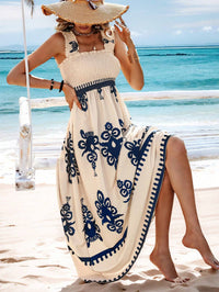 Trudy | Boho Smocked Bodice Medallion Print Maxi Dress